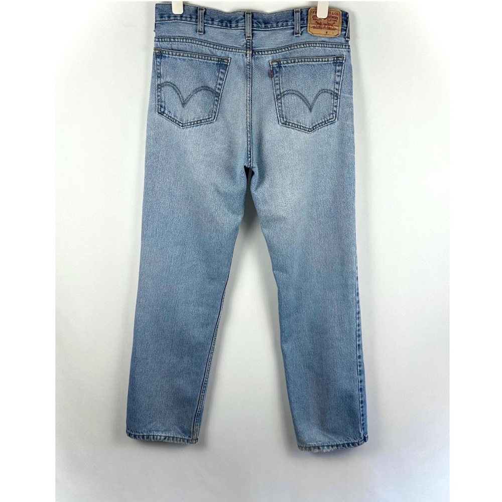Vintage Levi’s Original Slim Fit • Red Tab • High Rise • Straight Fit W36 x L32